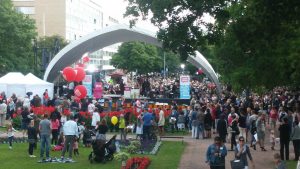 Viikon suosituin tilaisuus "DNA:n Tähdet Porin illassa" -show, jota oli seuraamassa yli 3000 henkilöä.